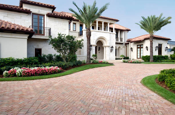 Best Professional Driveway Pavers  in Martinez, CA