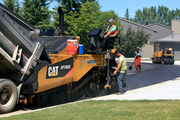 Best Driveway Paving Contractor  in Martinez, CA